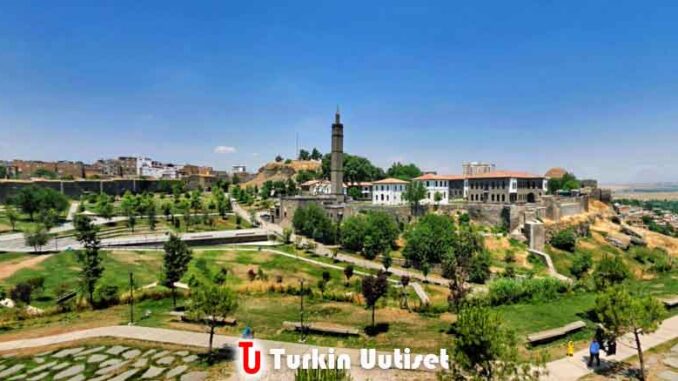 Diyarbakırin linna